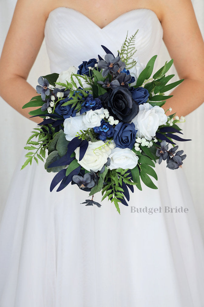Blue Wedding Bouquet / – Budget-Bride
