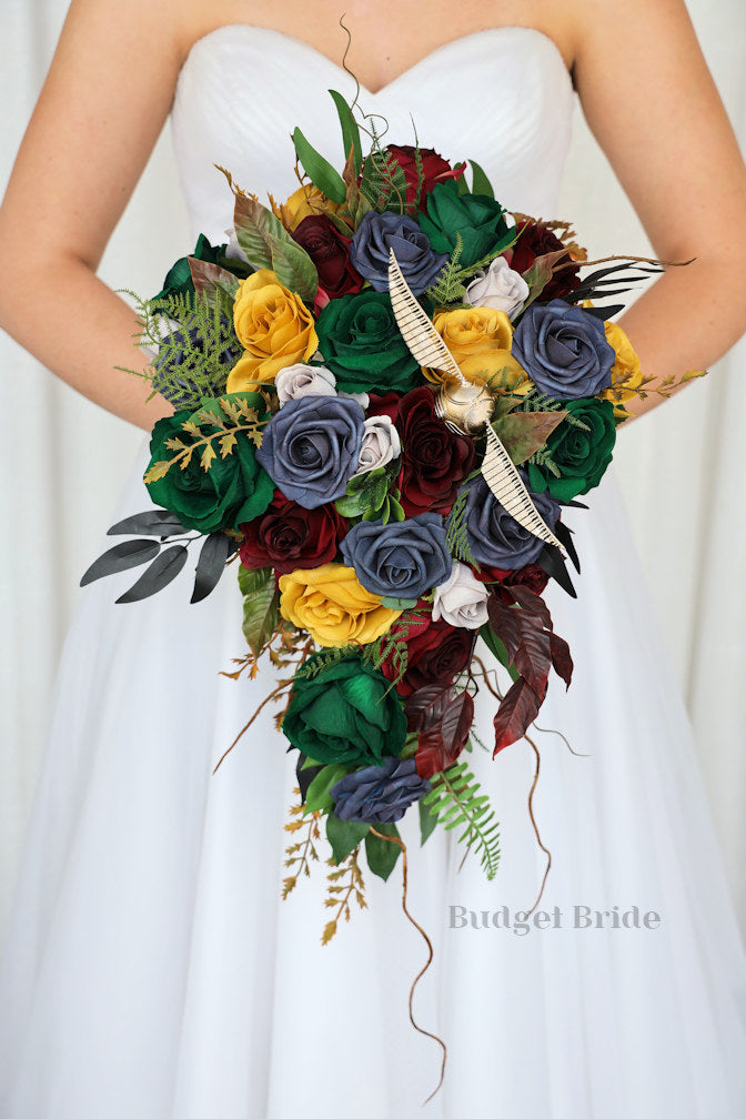 Snitch Wedding Bouquet / – Budget-Bride