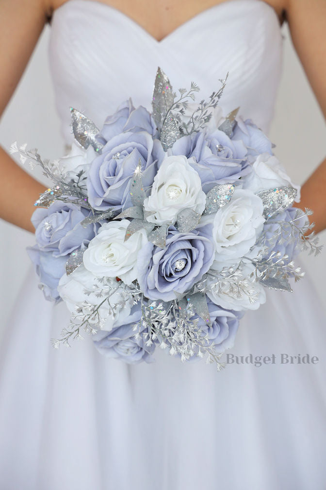 Clear quartz handle // wedding bouquet 🔮 Available on March 3rd 9AM P