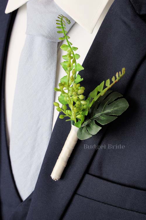 Connan Boutonniere  - #217 - $19.50