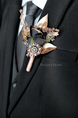 Rich Boutonniere  - #230 - $32.50