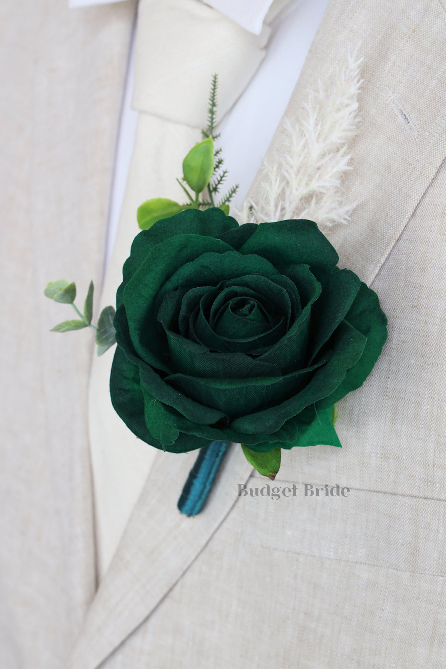 Cabot Boutonniere - #409- $22.50