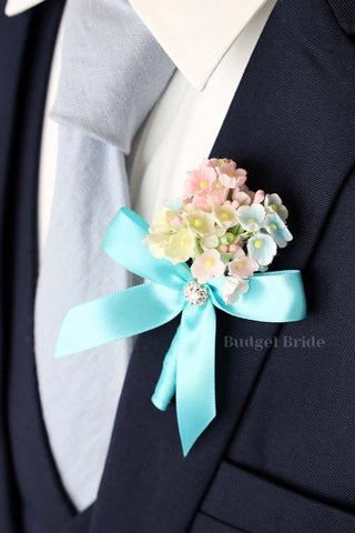 Julian Boutonniere  - #135 - $20.50