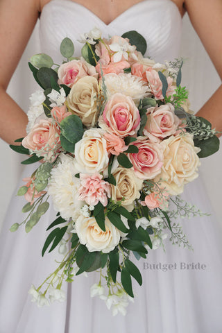 Pink Champagne Bouquet by Edgewood Flowers